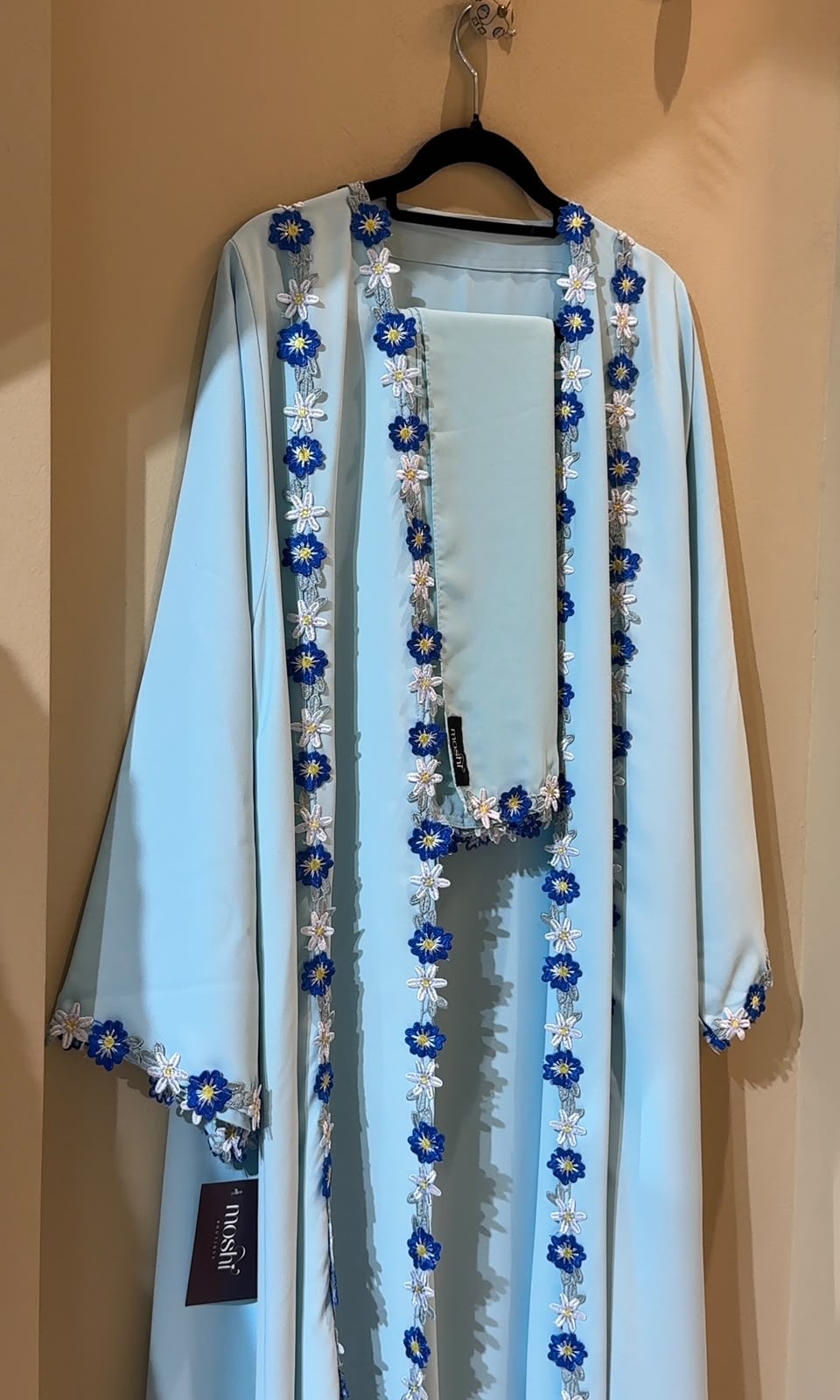 AB010 | ازرق 