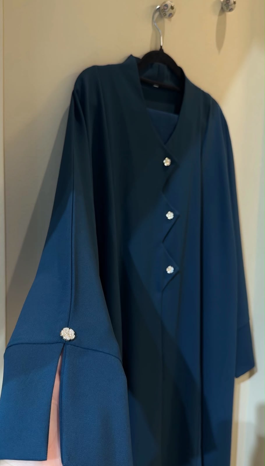 AB025 | ازرق