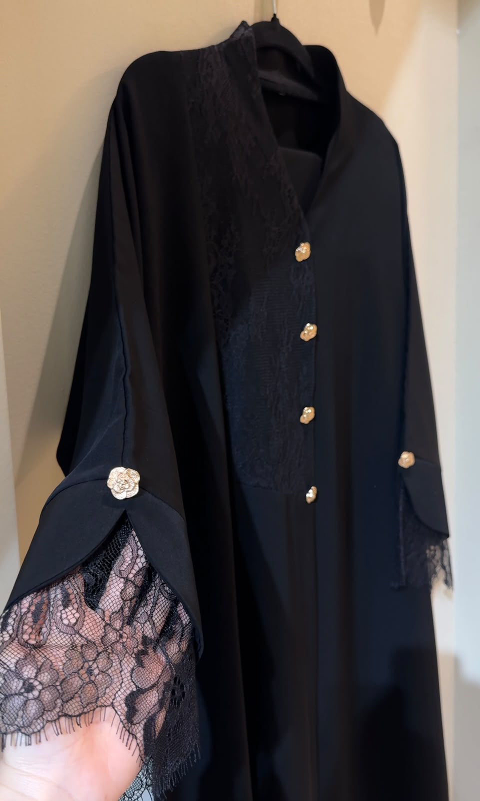 AB029 | اسود